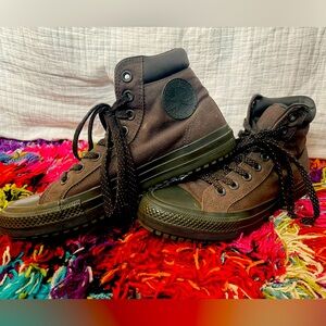 Converse Chuck Taylor counter climate slate gray women’s size 9